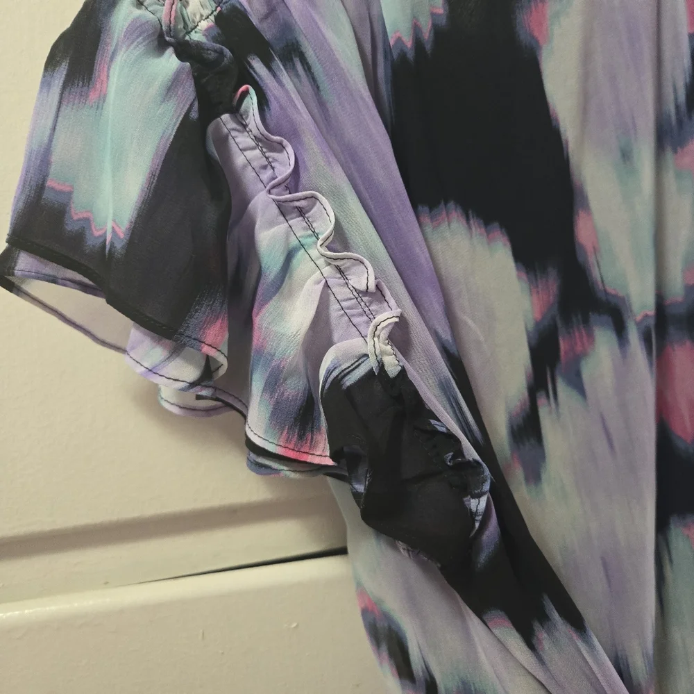 Calvin Kline top - Picture 5 of 9